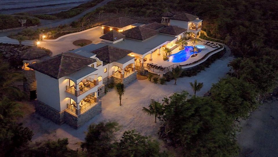 Evening at Ditleff Beach House