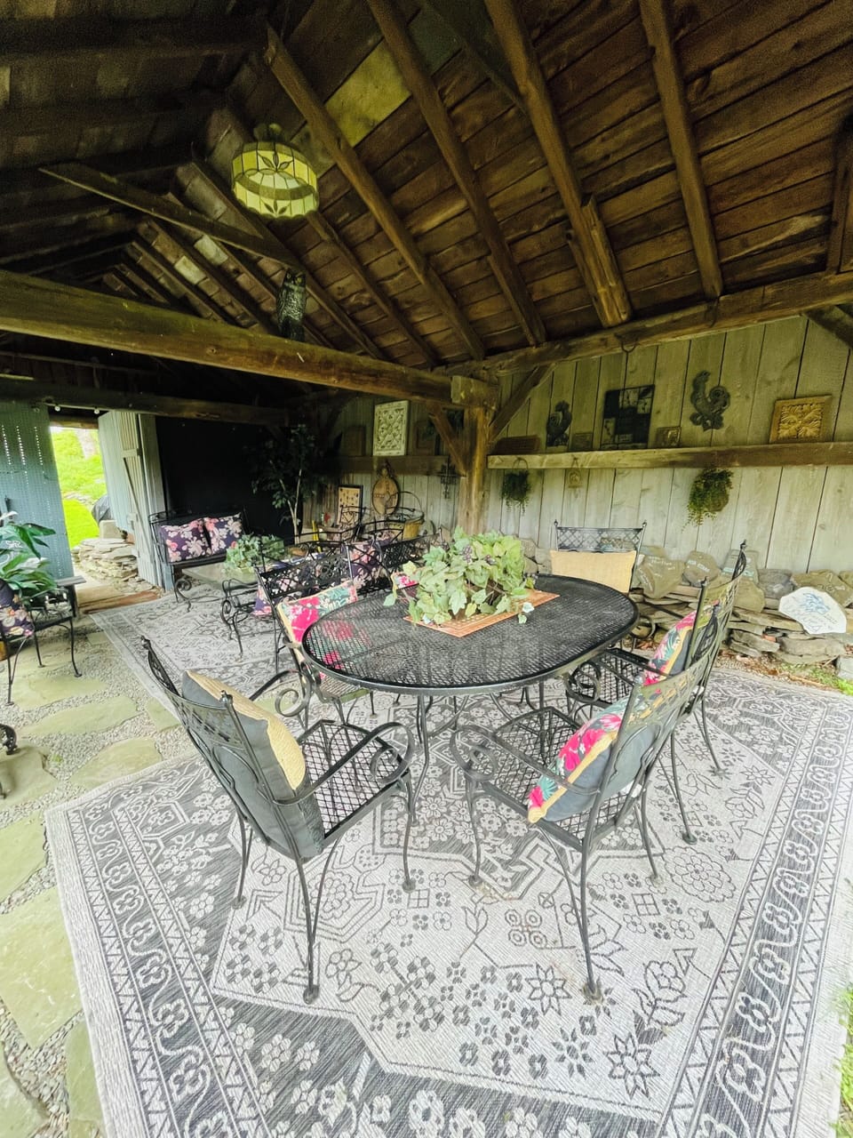 Outside sitting area 