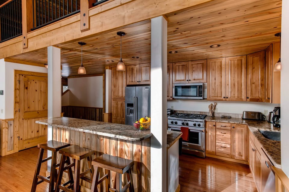 The kitchen has extra seating at the counter for three people. It is a great place to sit and chat with those having to "work" in the kitchen although cooking in this kitchen is a pleasure.