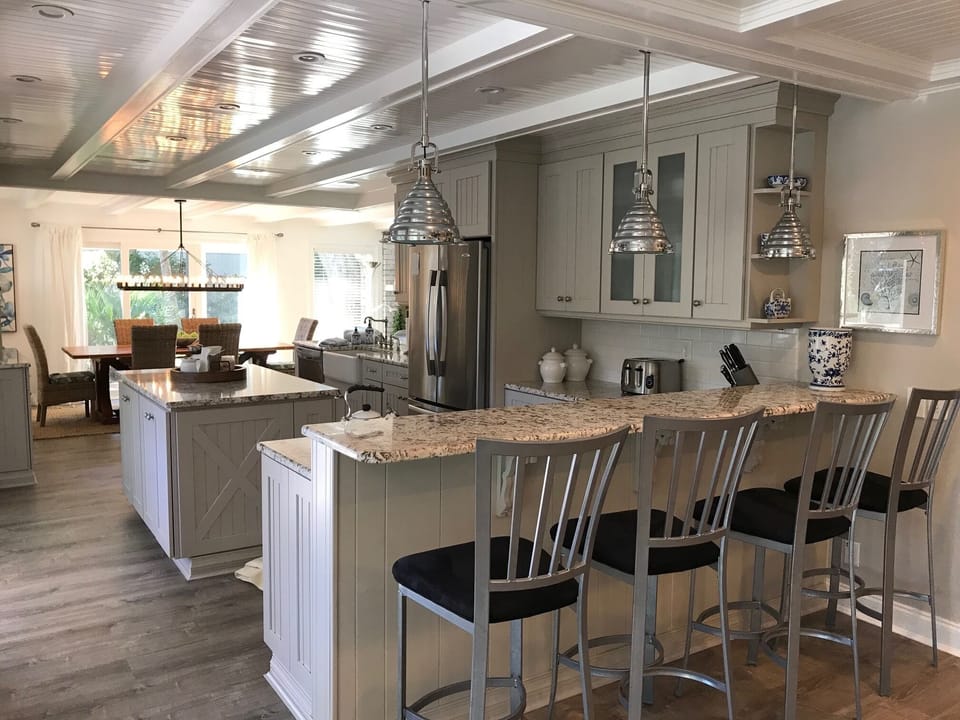 Newly remodeled kitchen with up to date appliances . New dishes, pots and pans
