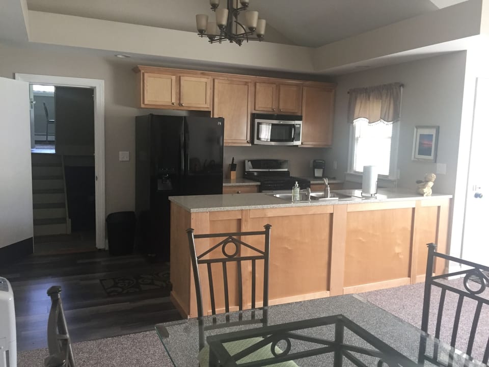 apartment kitchen 