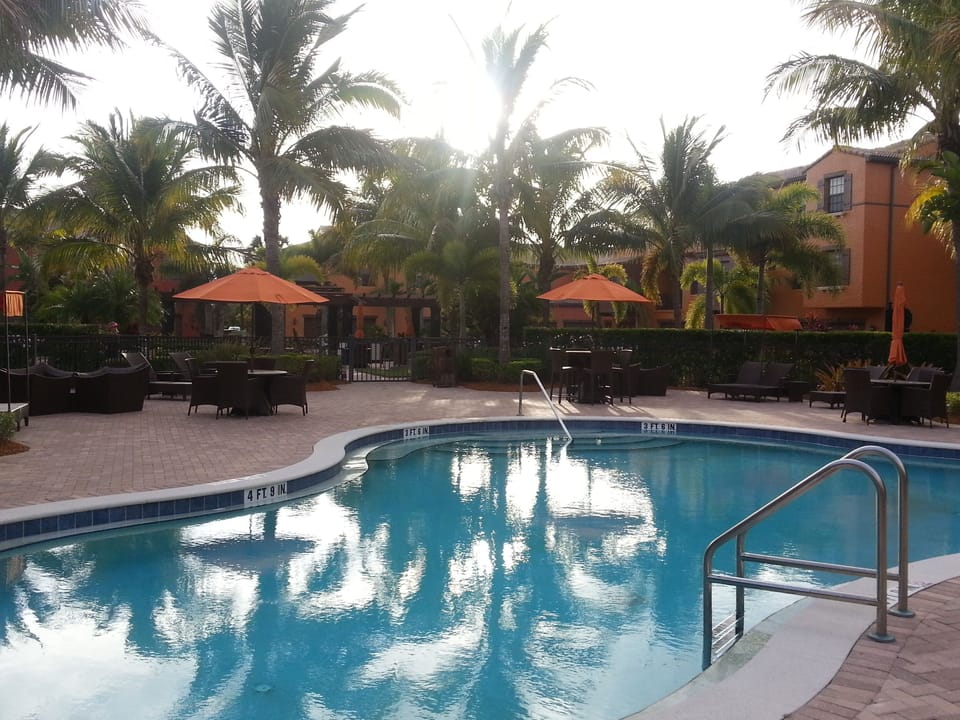 Courtyard/Quad Pool directly behind Condo