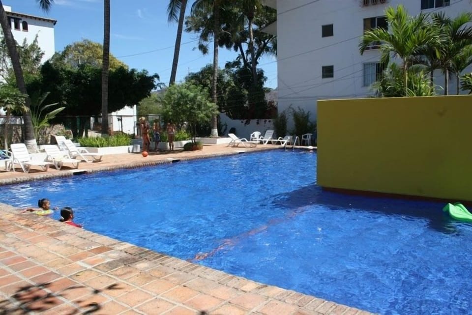largest  pool in the Old Town area