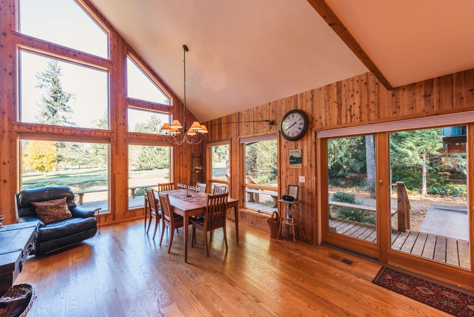 Dining area next to slider that goes to the cedar deck.