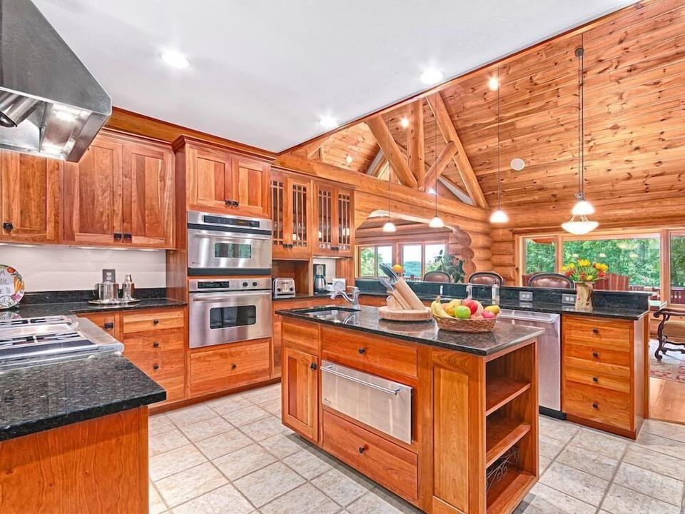 Main Level Gourmet Kitchen