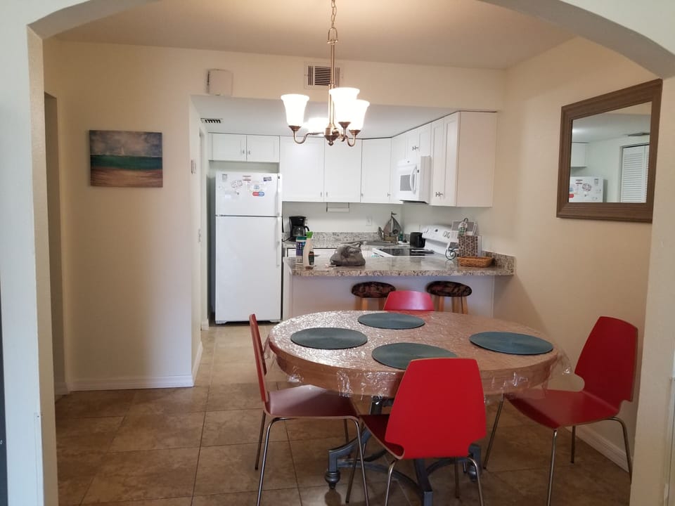 Updated dining room and kitchen remodel.