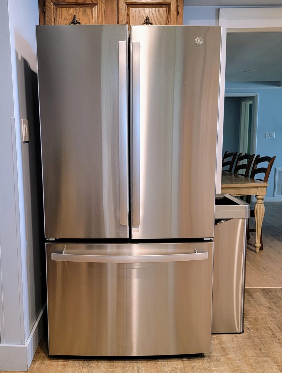 New XL fridge with water dispenser.