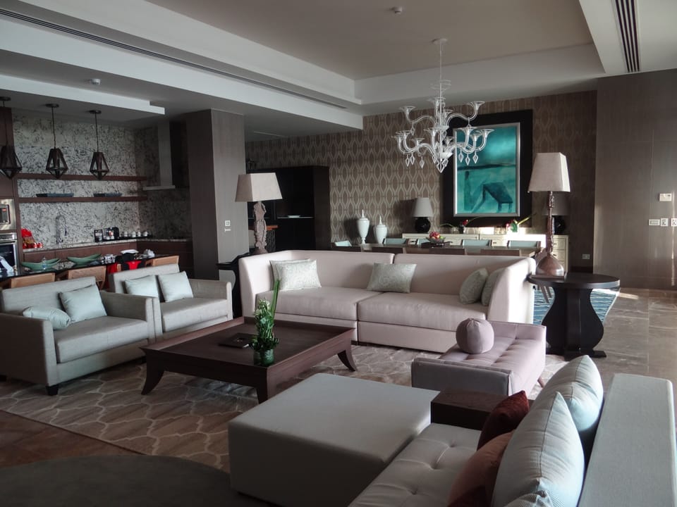 Residence Tower LR