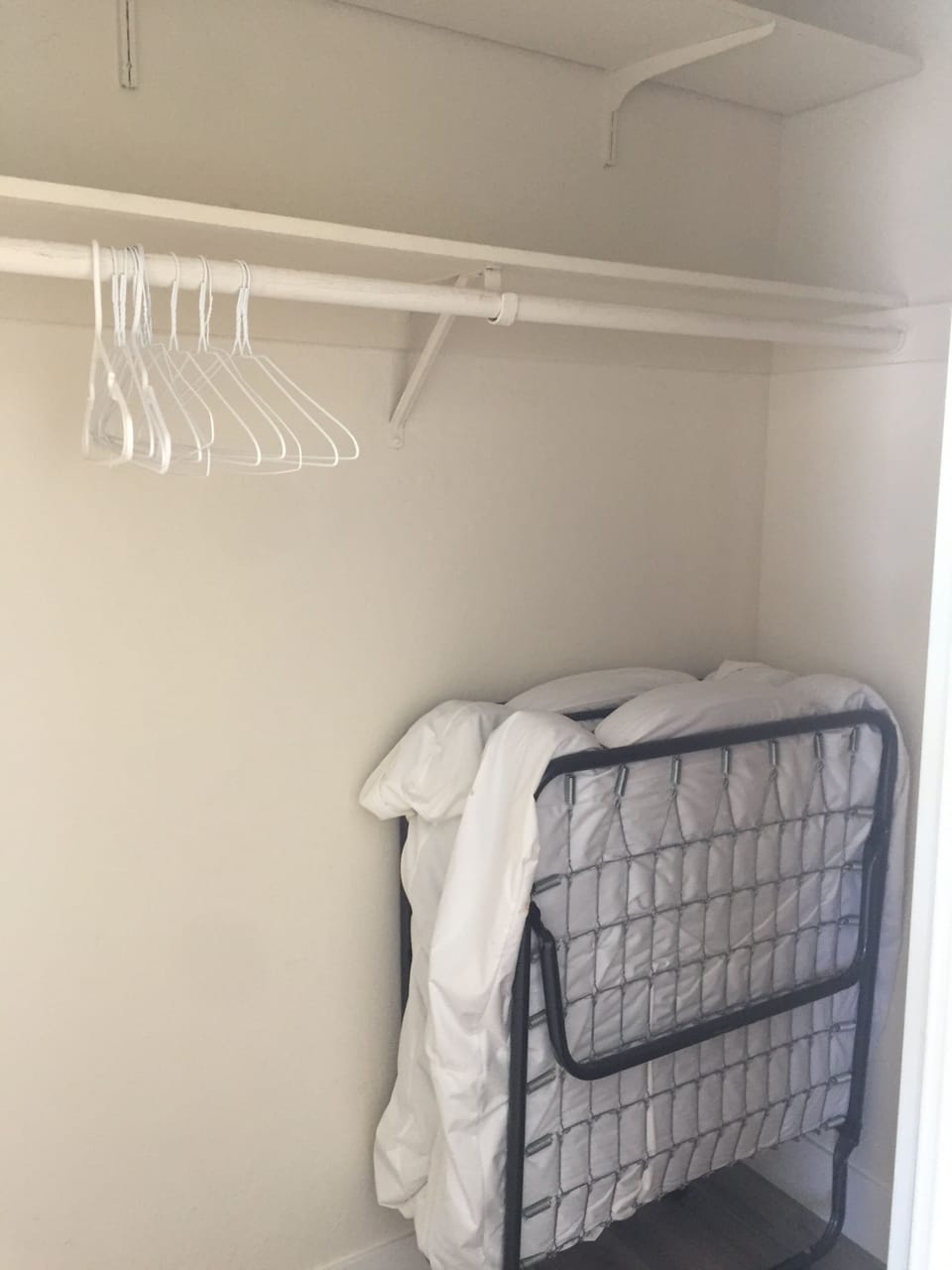 Extra single bed