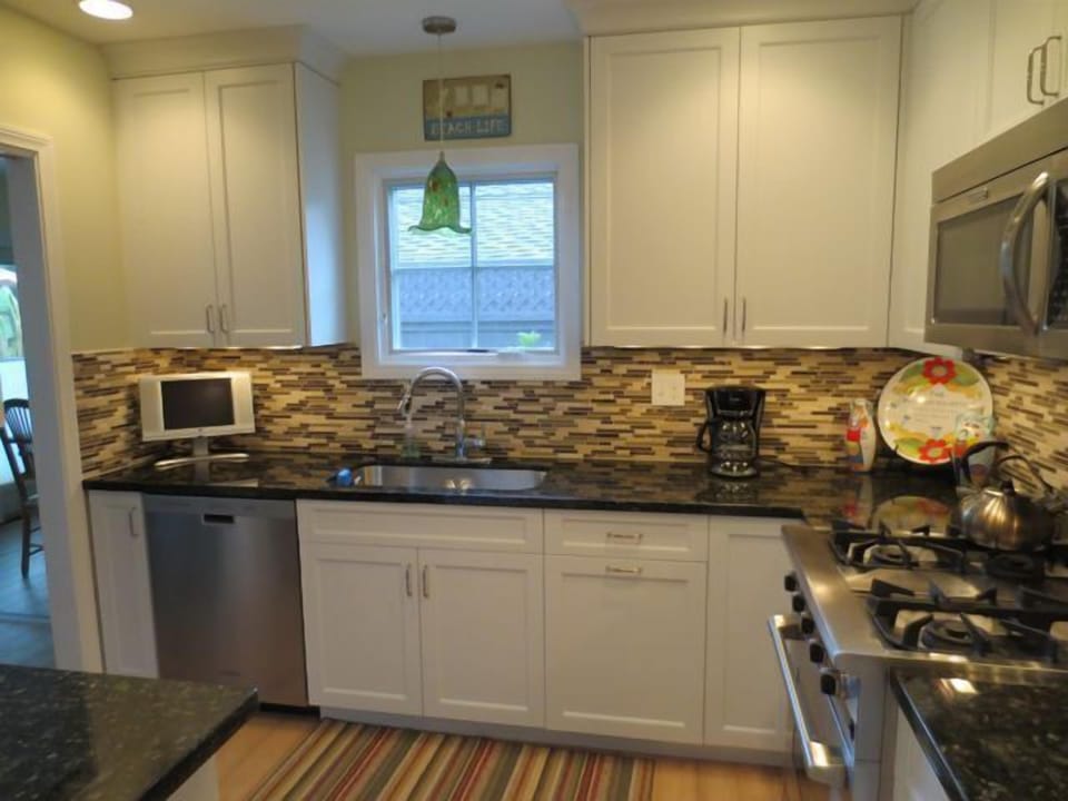 New Kitchen Granite Countertops!!!
