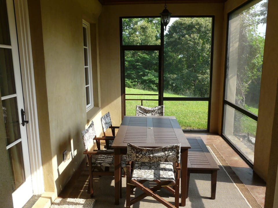 Terrace Level Screened in Veranda