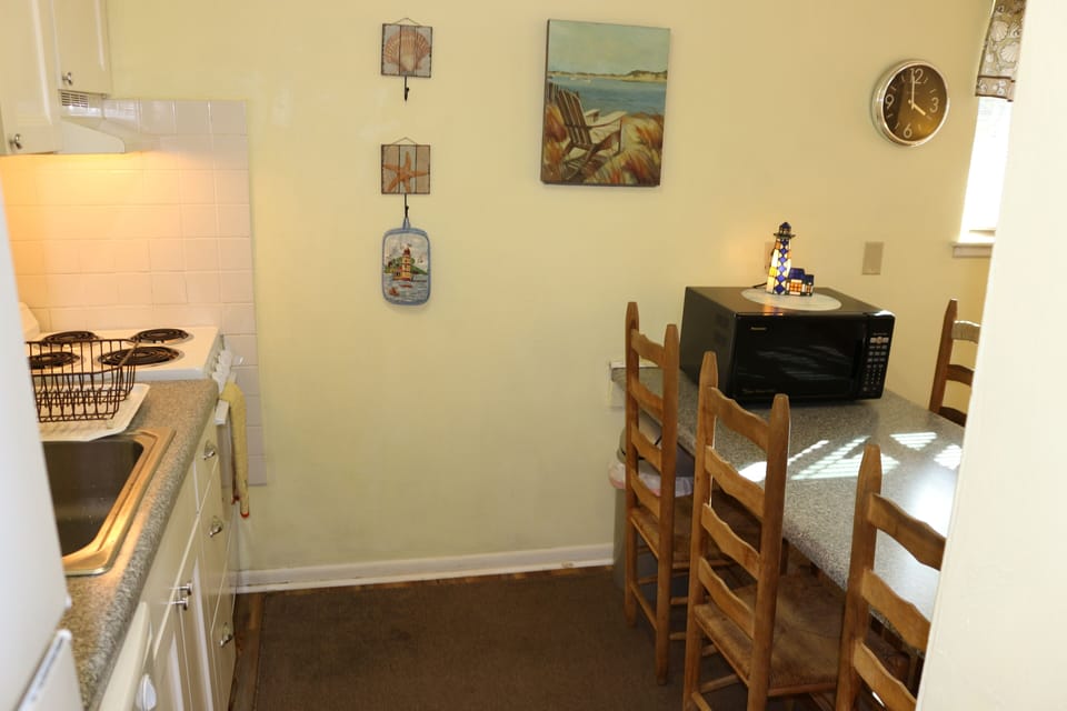 Looking into kitchen from hallway. 