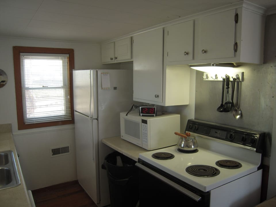 nice little kitchen