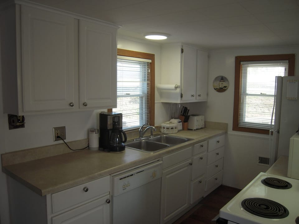 nice little kitchen