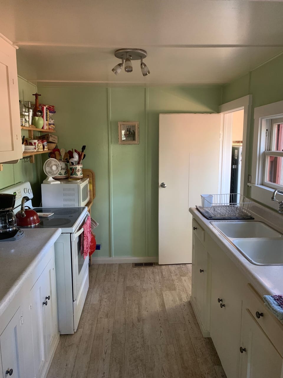 Fully stocked kitchen