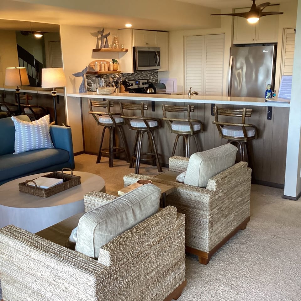 Bar area seating 