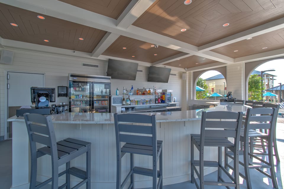 Bar and restaurant 