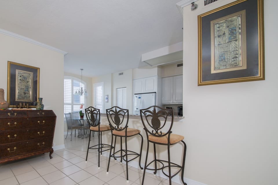 Open floor plan with lots of room