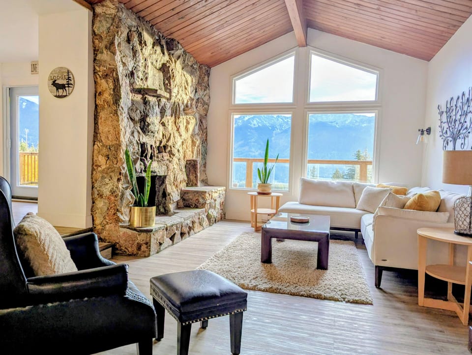 Sunken Living Room with large south-facing windows and amazing views.