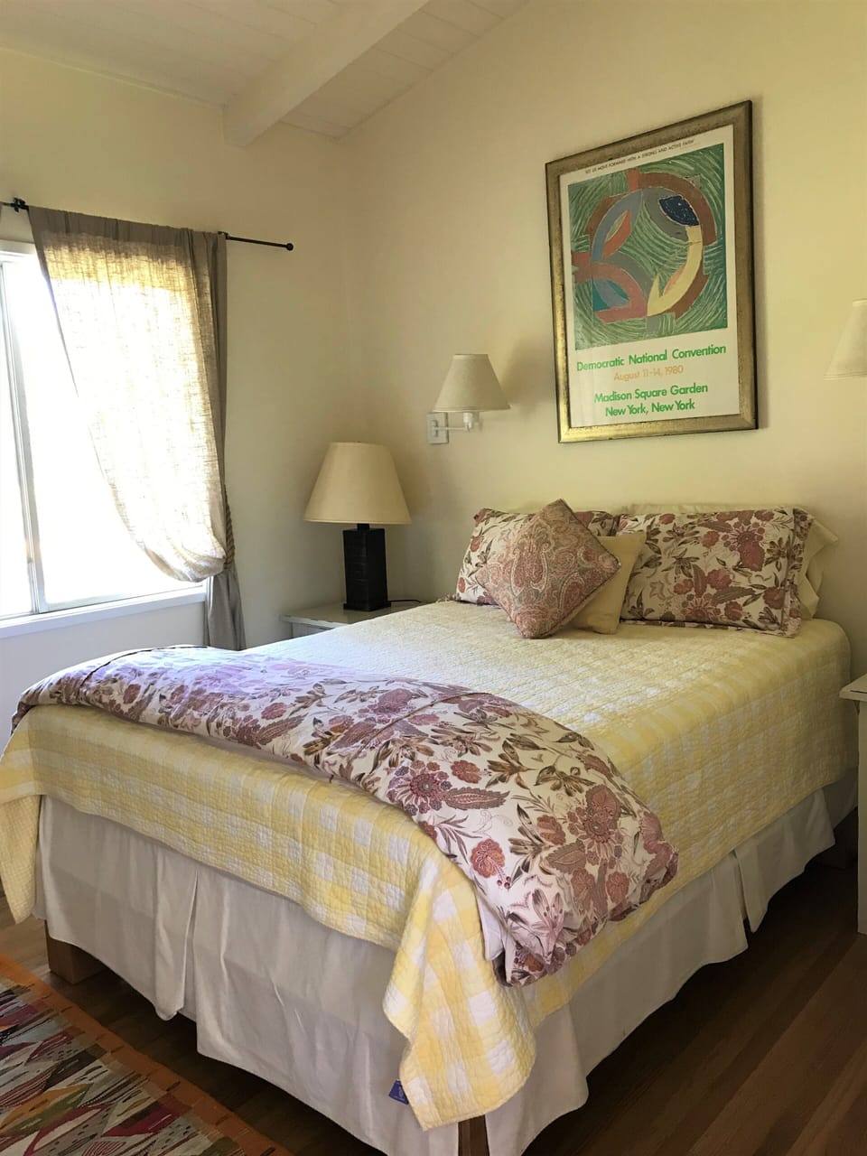 Middle bedroom door to outside