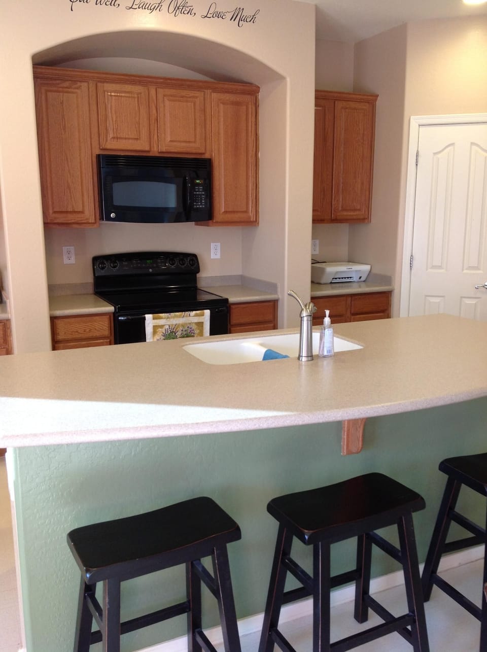 Lots of counter space and plenty of room for eating and entertaining.