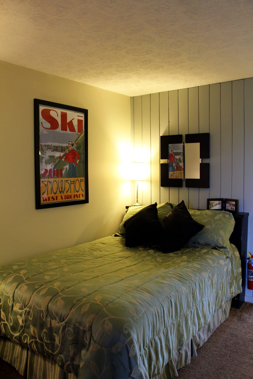 Second sleeping area on the first floor.