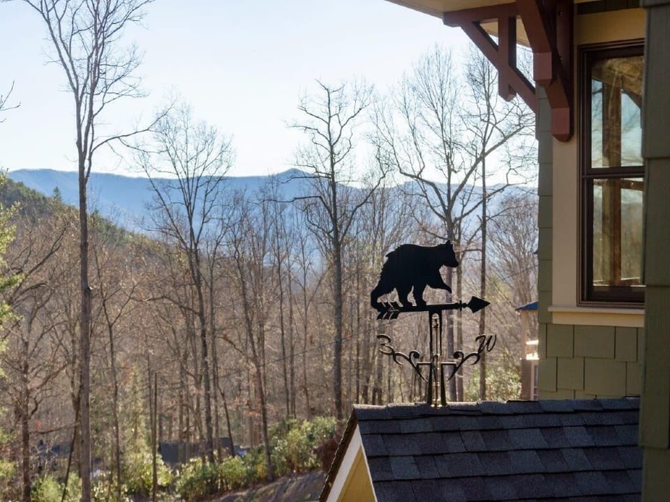 Winter Views from many windows can see the mountain range beyond Black Mountain.