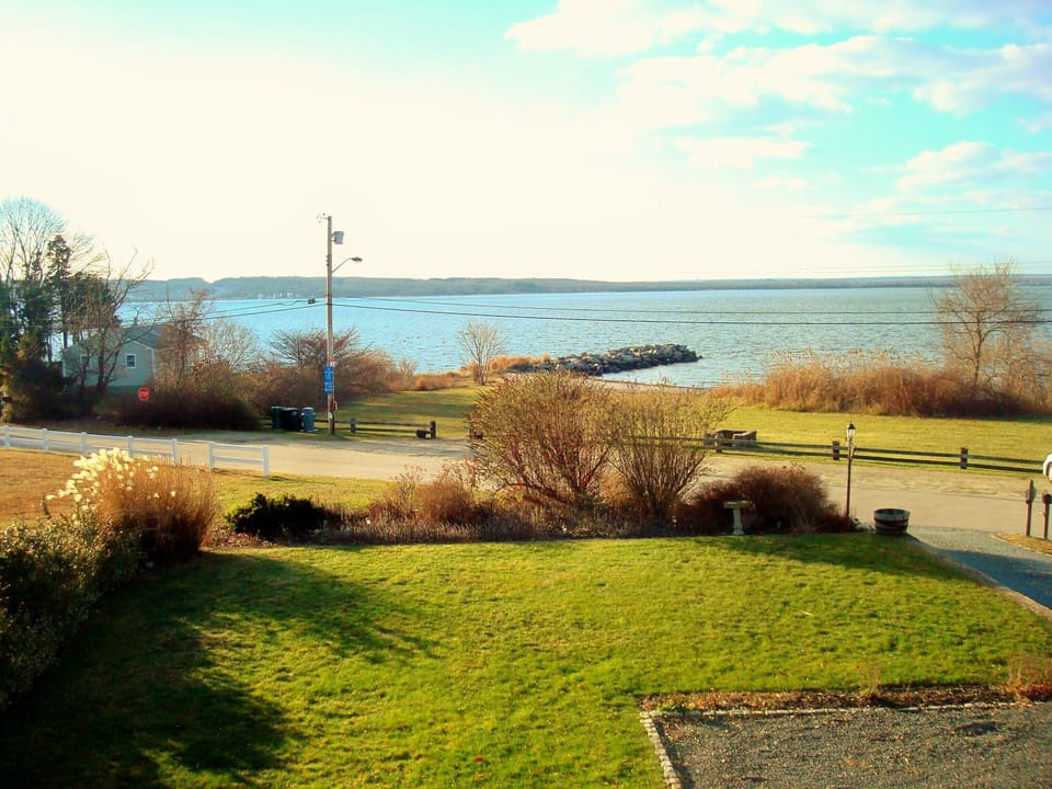 Large lawn for kids to play.