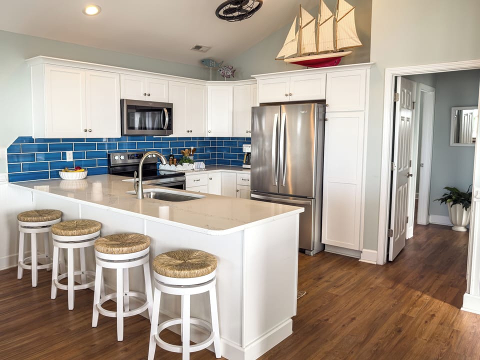 Fully equipped kitchen with generous counter space
