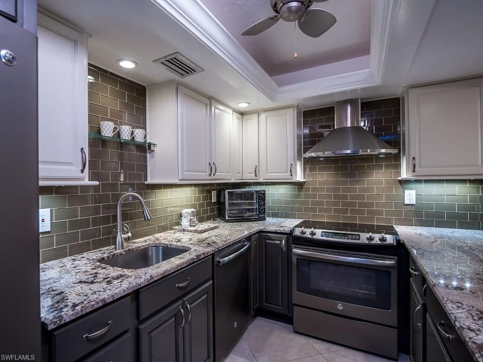 Kitchen with Granite 