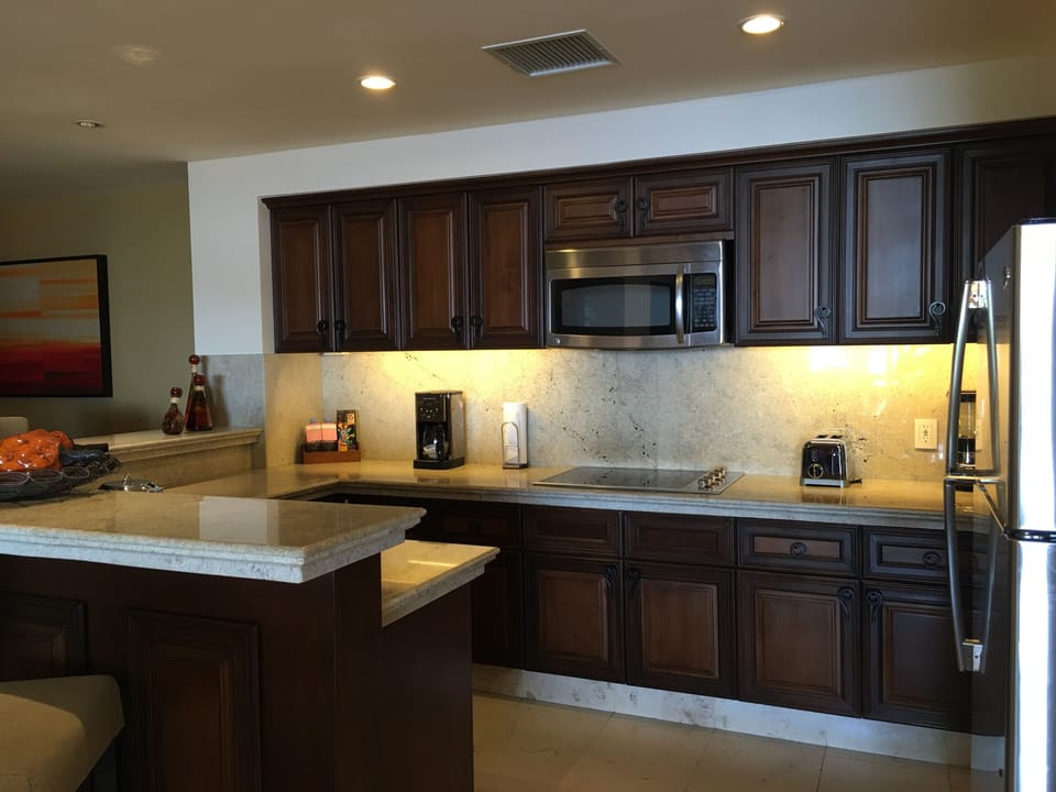 Fully equipped kitchen with daily maid service.
