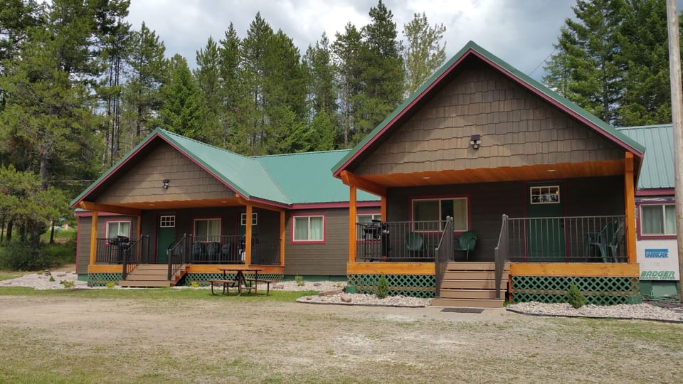 Lazy Bear Lodging cabins- Trout Run, Moose Creek and The Bear Den