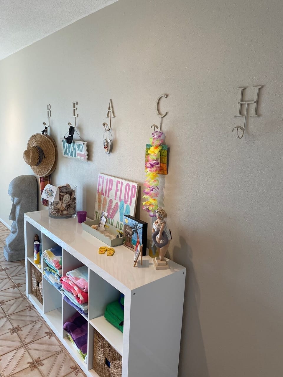 Beach towels in foyer