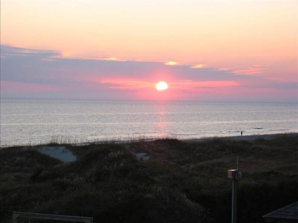 Gorgeous Sunsets!
~ You may never want to leave!