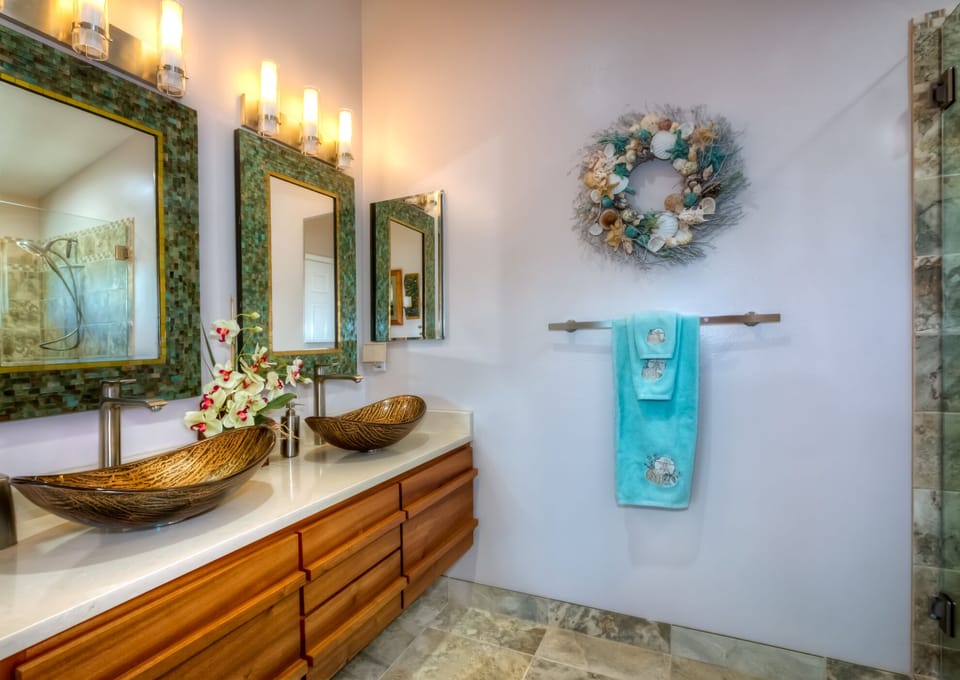 Bathroom with twin vessel sinks