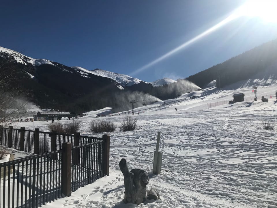Snow and ski sports