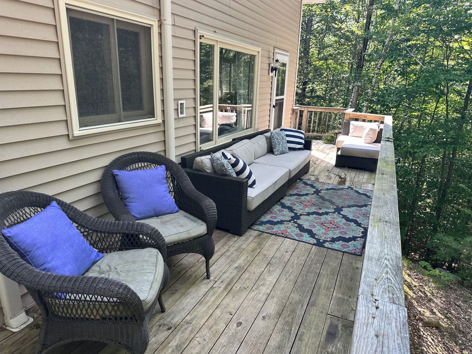 Large, quiet deck. 