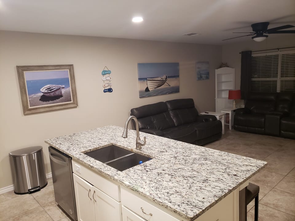 Kitchen/living room