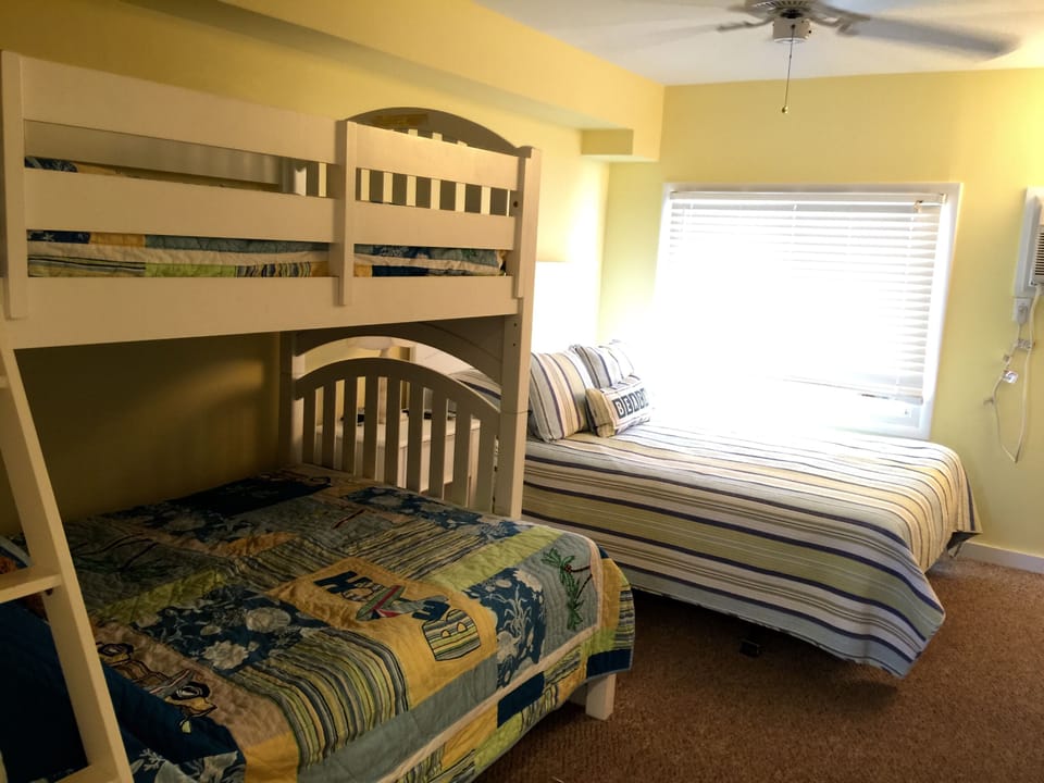 Large Bedroom with Flat screen TV and DVD player