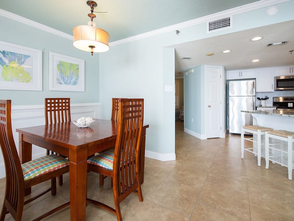 From Living Room to Kitchen and 2nd BR.