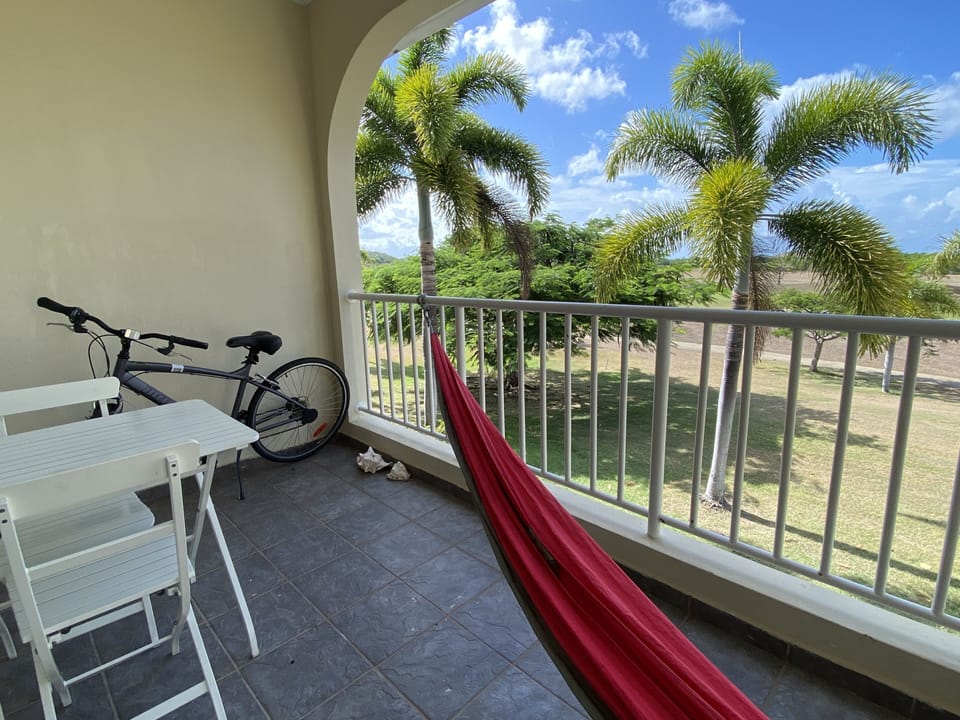 Balcony: hammock, bike for guest use