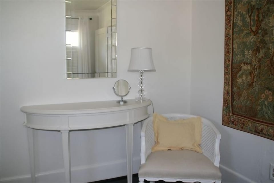 A place to relax or get ready for a night out