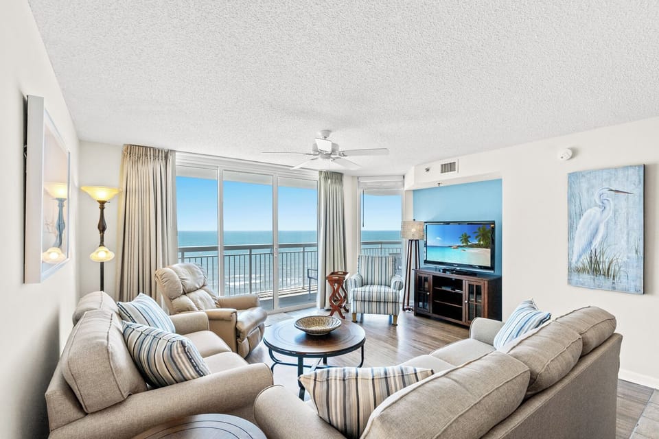 Oceanfront living room 