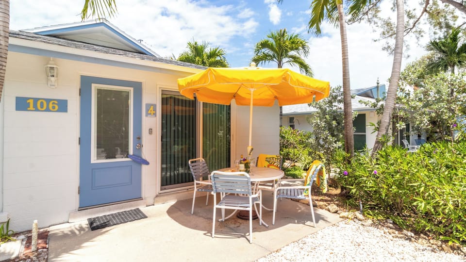 Private sun patio and charcoal grill 