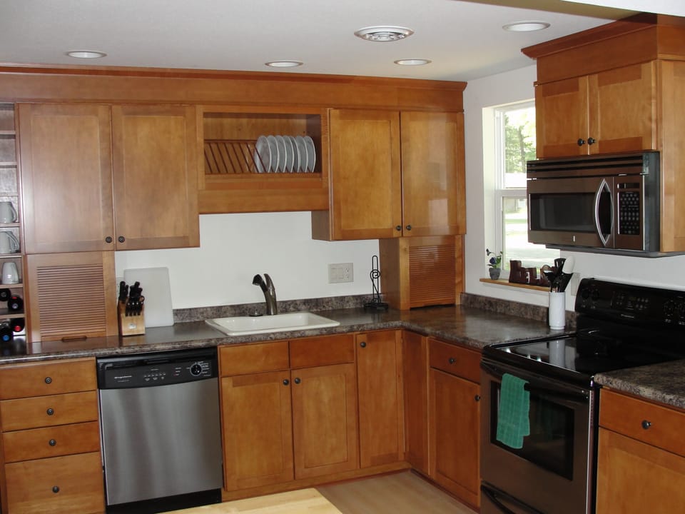 Large updated kitchen