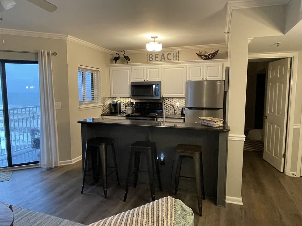 Full kitchen is fully equipped with our guests in mind.
