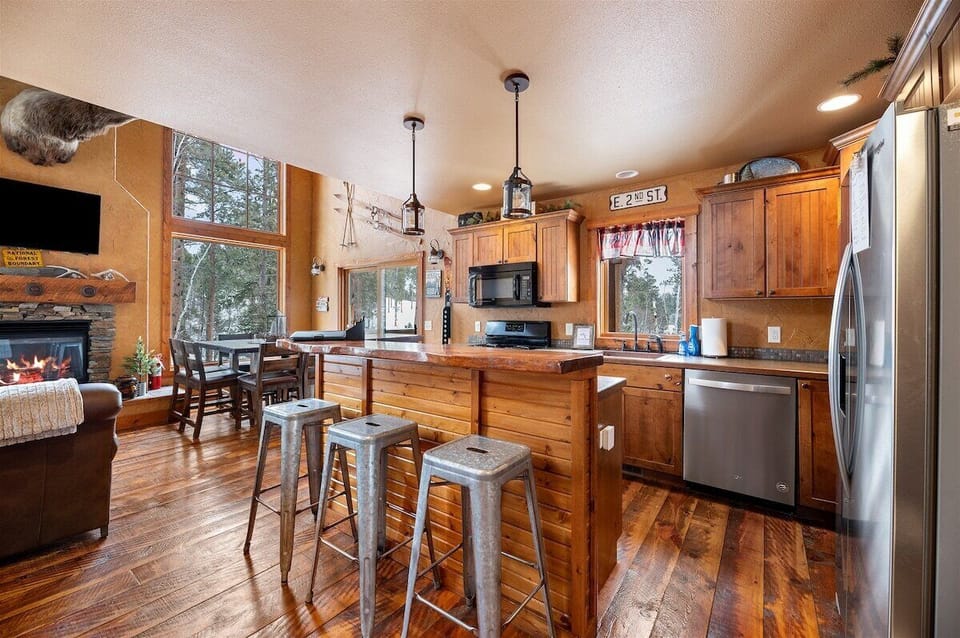 Kitchen/Dining
