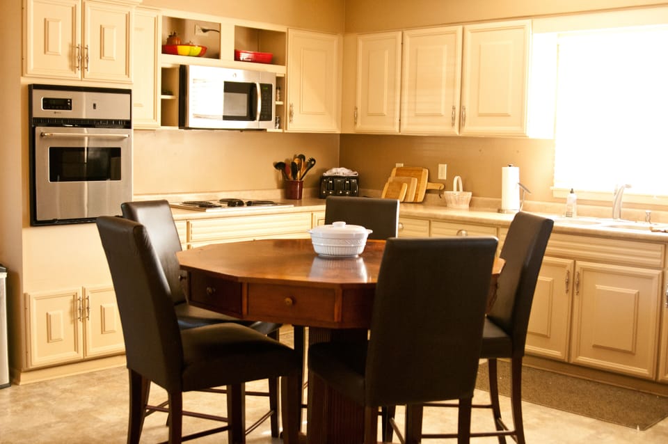 Fully Furnished Kitchen