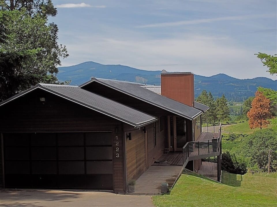 View from driveway when you pull in