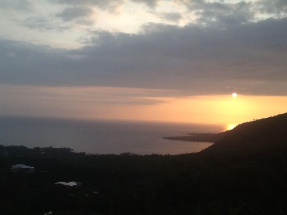 Sunset over Kealakekua Bay.....you can be there!!
